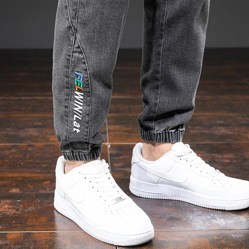 Men’s Cargo Jeans