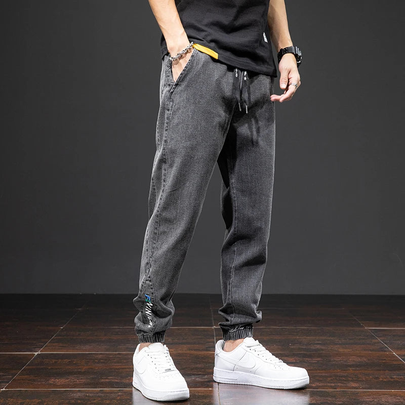 Men’s Cargo Jeans