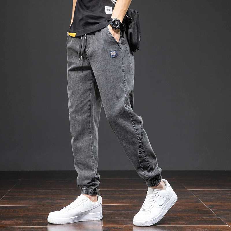 Men’s Cargo Jeans