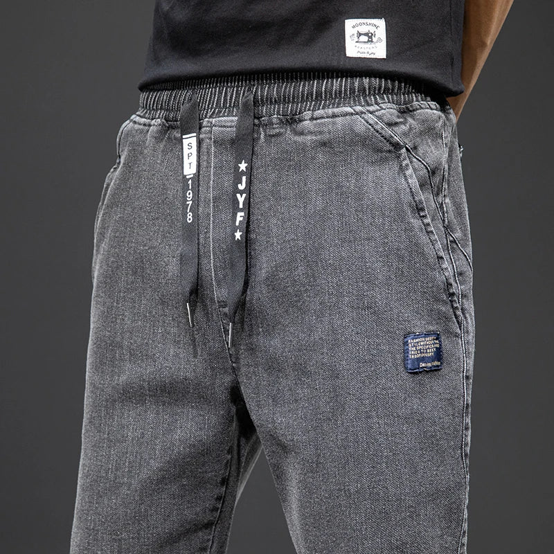 Men’s Cargo Jeans