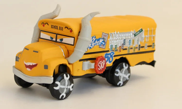 Disney Pixar Cars 3 Oversized Deluxe Diecast Model