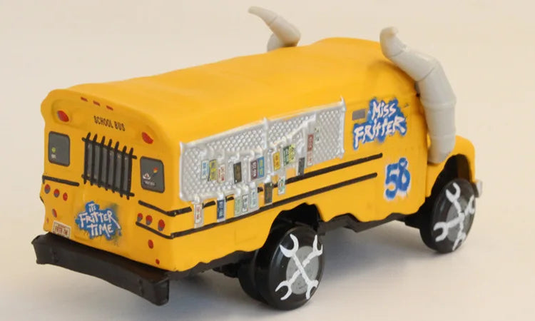 Disney Pixar Cars 3 Oversized Deluxe Diecast Model