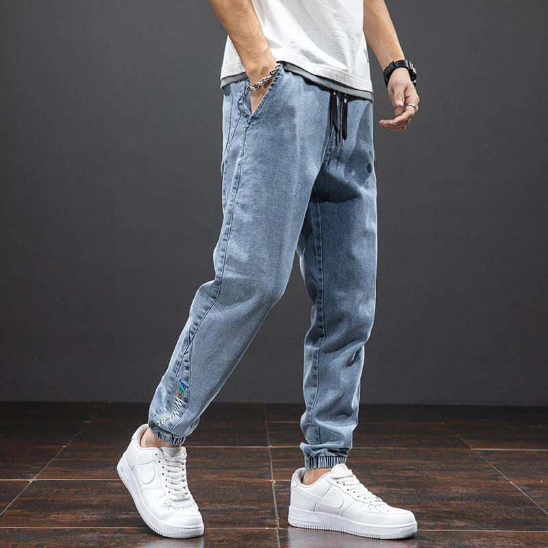 Men’s Cargo Jeans