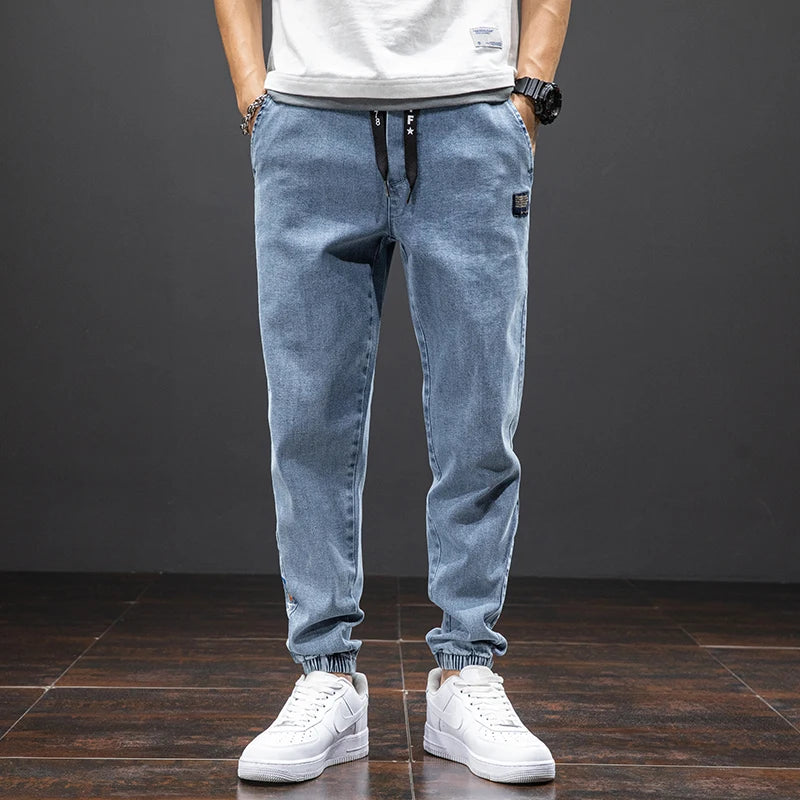 Men’s Cargo Jeans