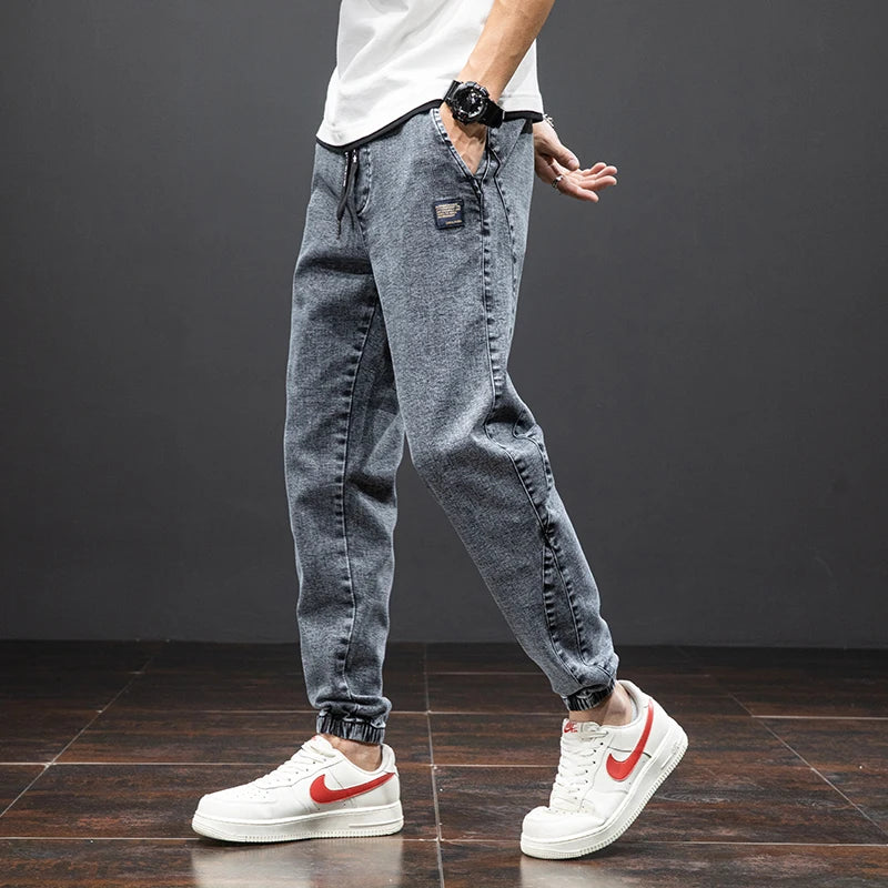 Men’s Cargo Jeans