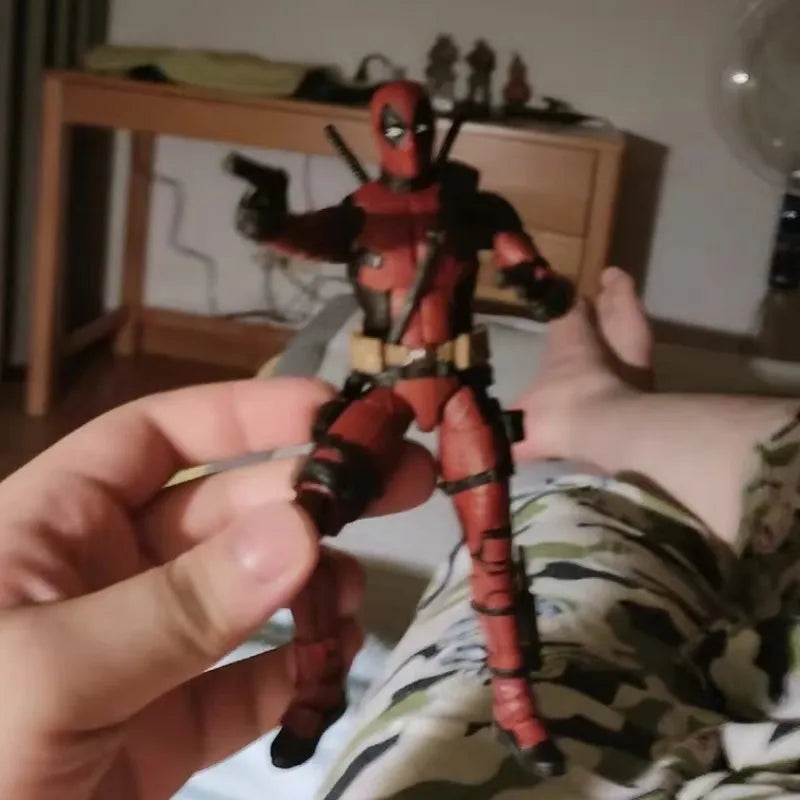 Deadpool Action Figure X-Men Legend Series