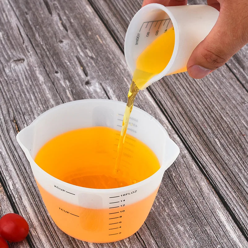 Food-Grade Silicone Measuring Cup