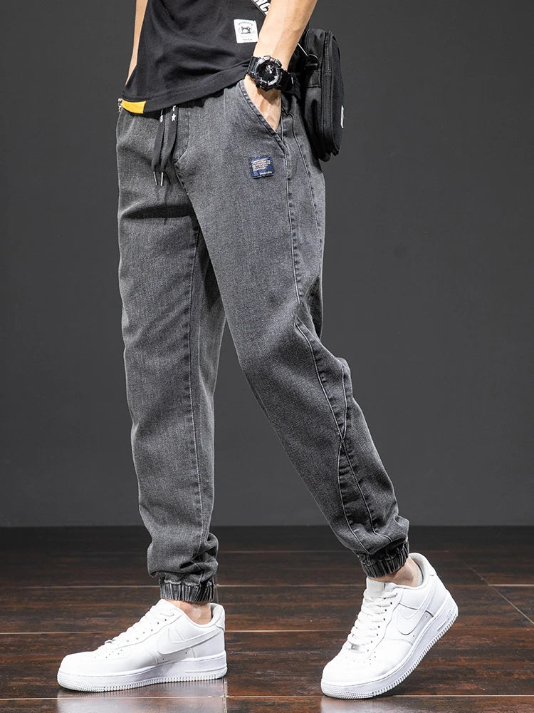 Men’s Cargo Jeans