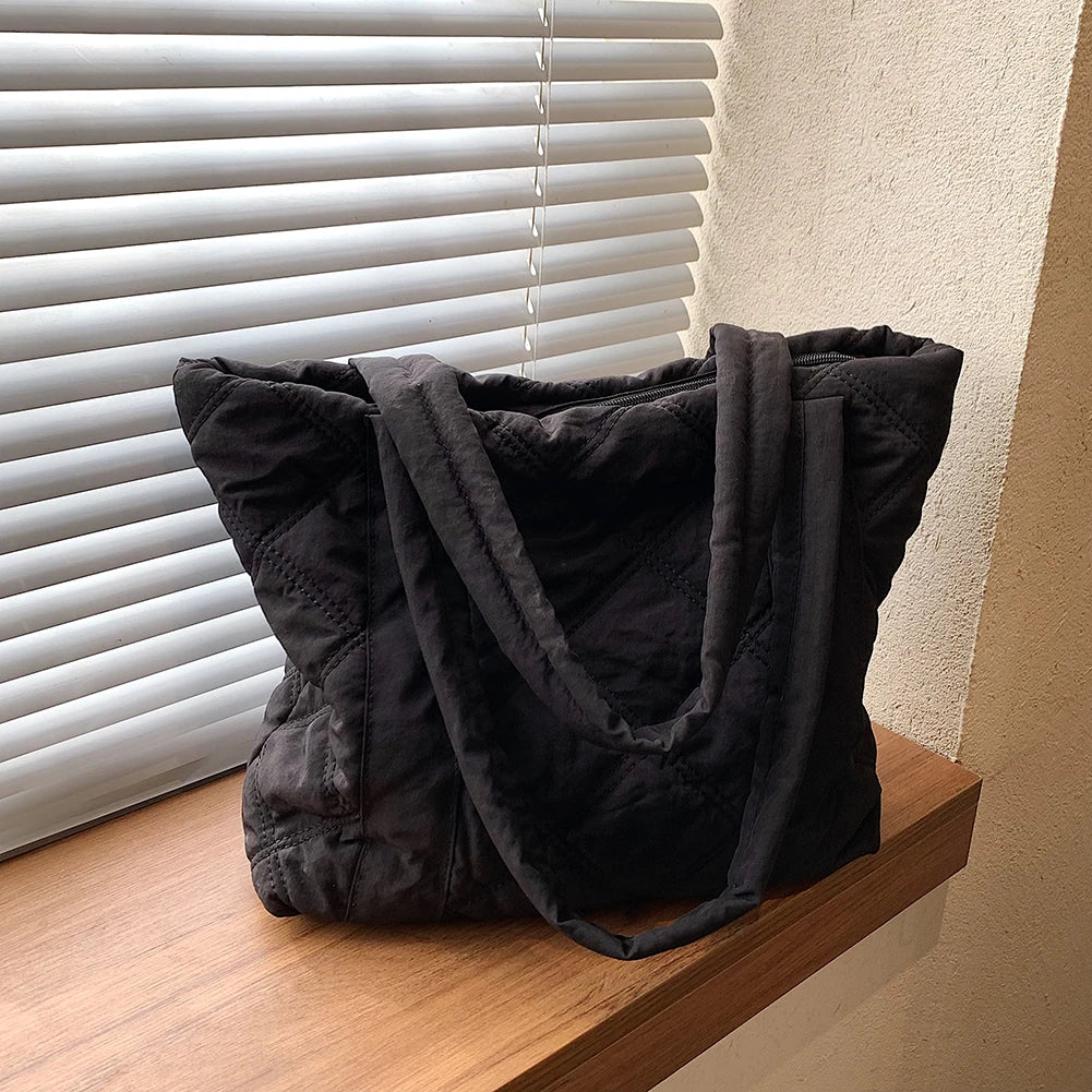 Ladies Diamond Lattice Bag