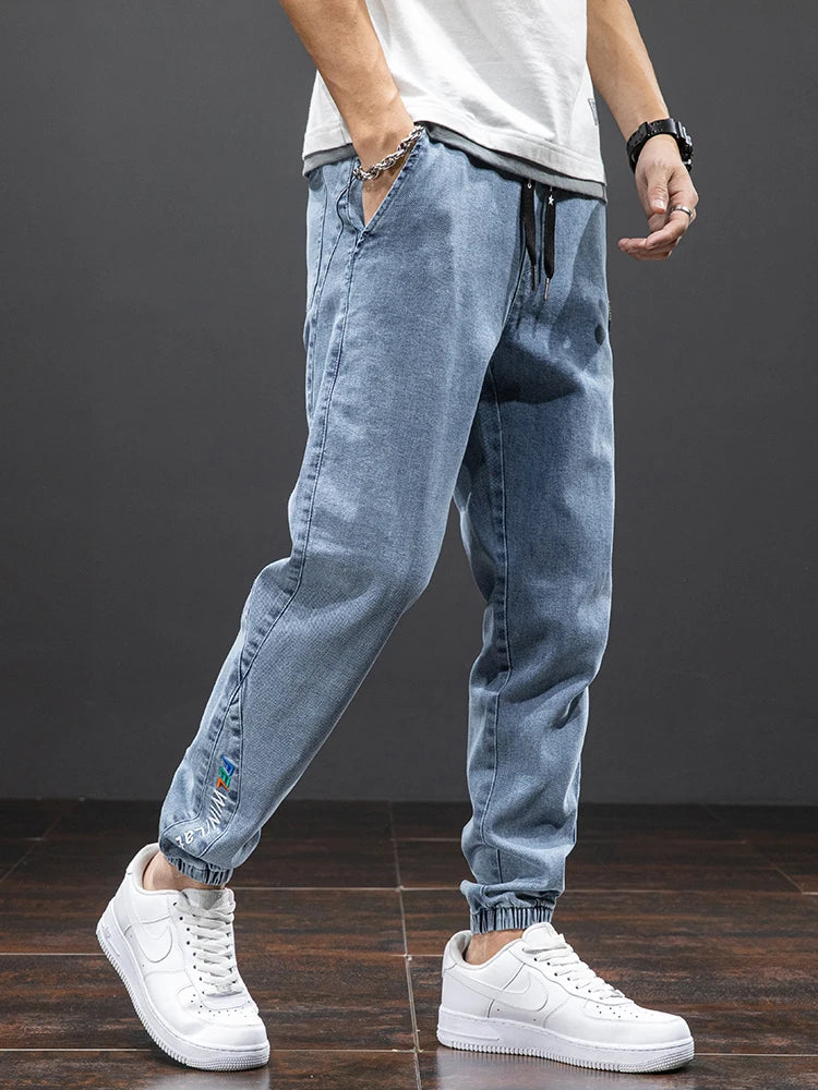 Men’s Cargo Jeans