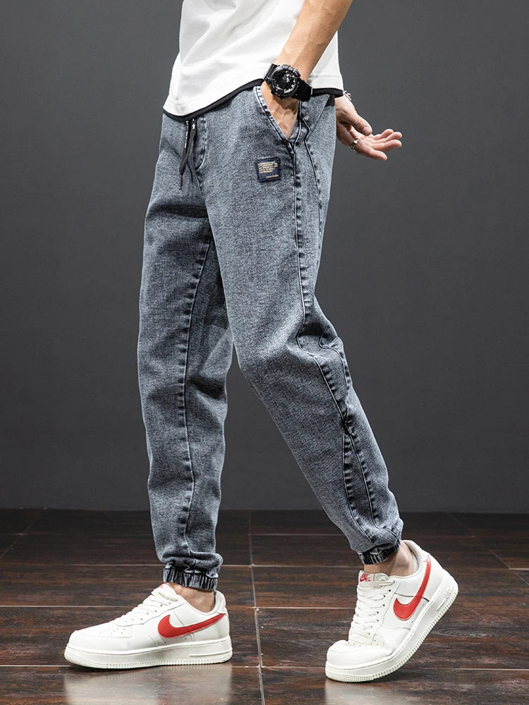 Men’s Cargo Jeans