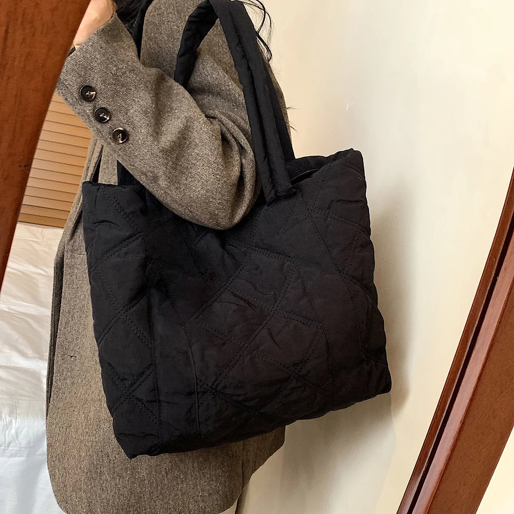Ladies Diamond Lattice Bag