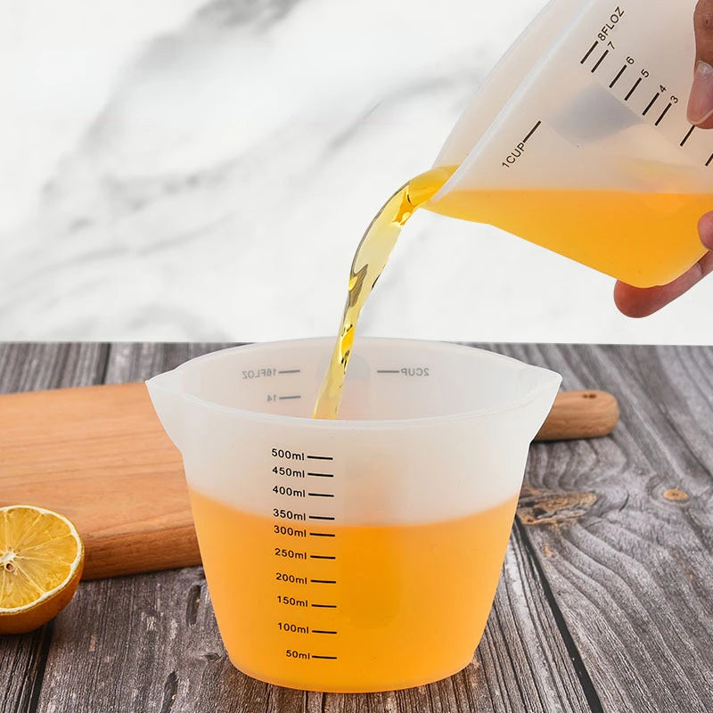 Food-Grade Silicone Measuring Cup