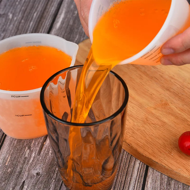 Food-Grade Silicone Measuring Cup