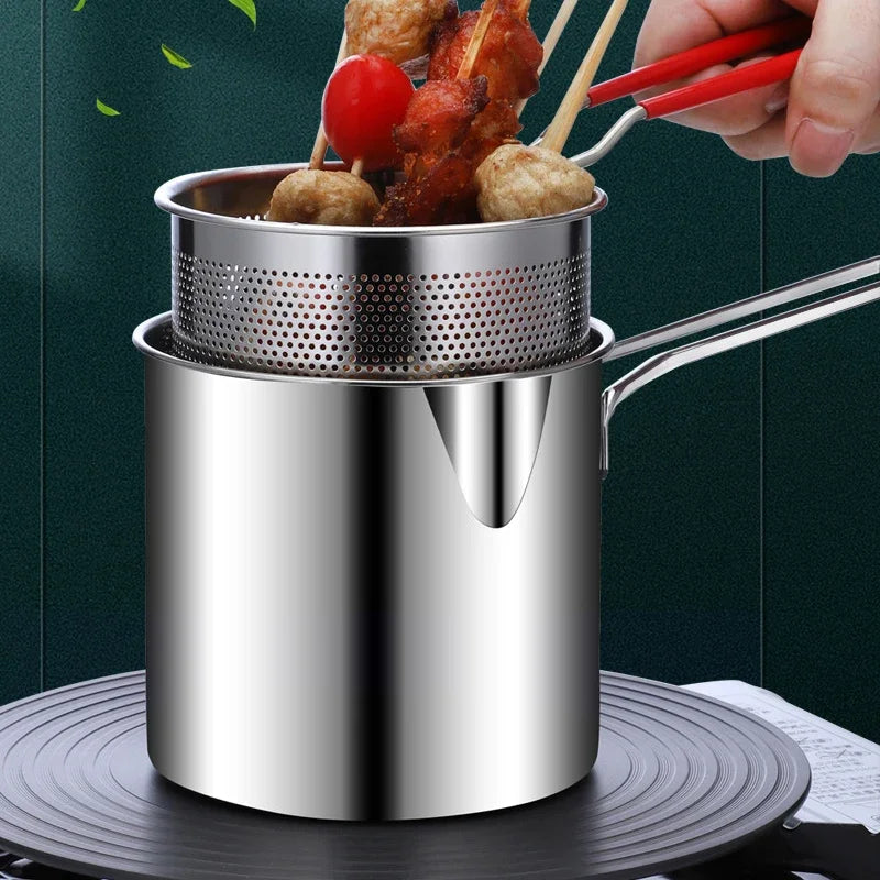 Frying Pan Set – Japanese Deep Oil-Saving Fryer with Tempura Chicken Basket
