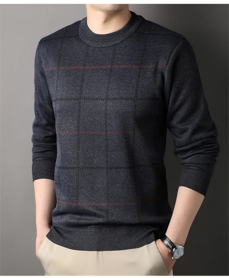 Men’s Solid Color Pullover Sweater with Added Velvet