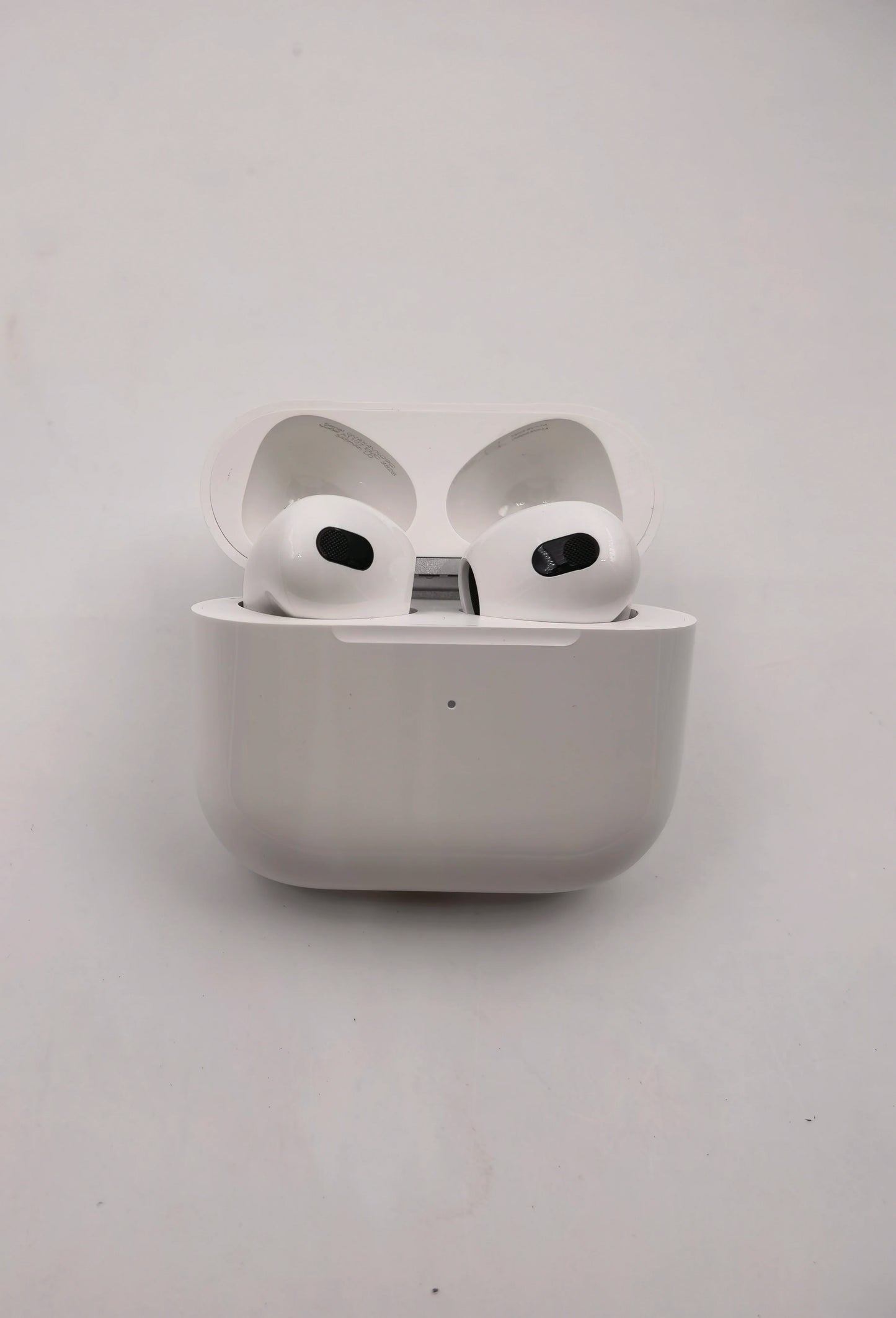 Original Apple AirPods Pro (2nd/3rd Generation)