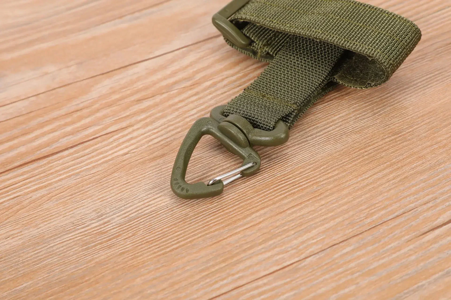 Multi-Purpose Hunting Gloves Hook with Storage Clip