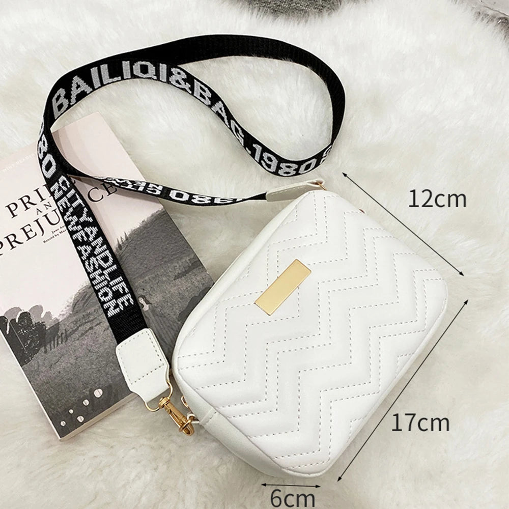 Fashion Women's Shoulder Bag with Wave Pattern