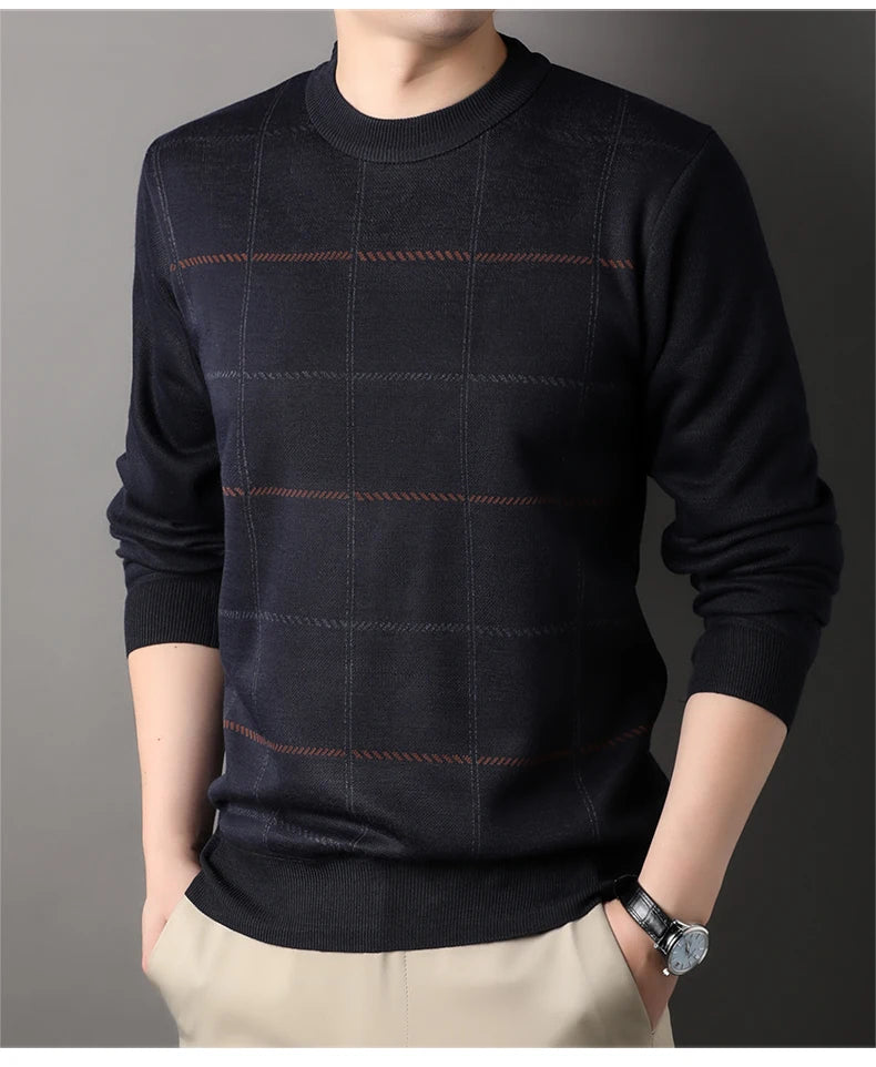 Men’s Solid Color Pullover Sweater with Added Velvet
